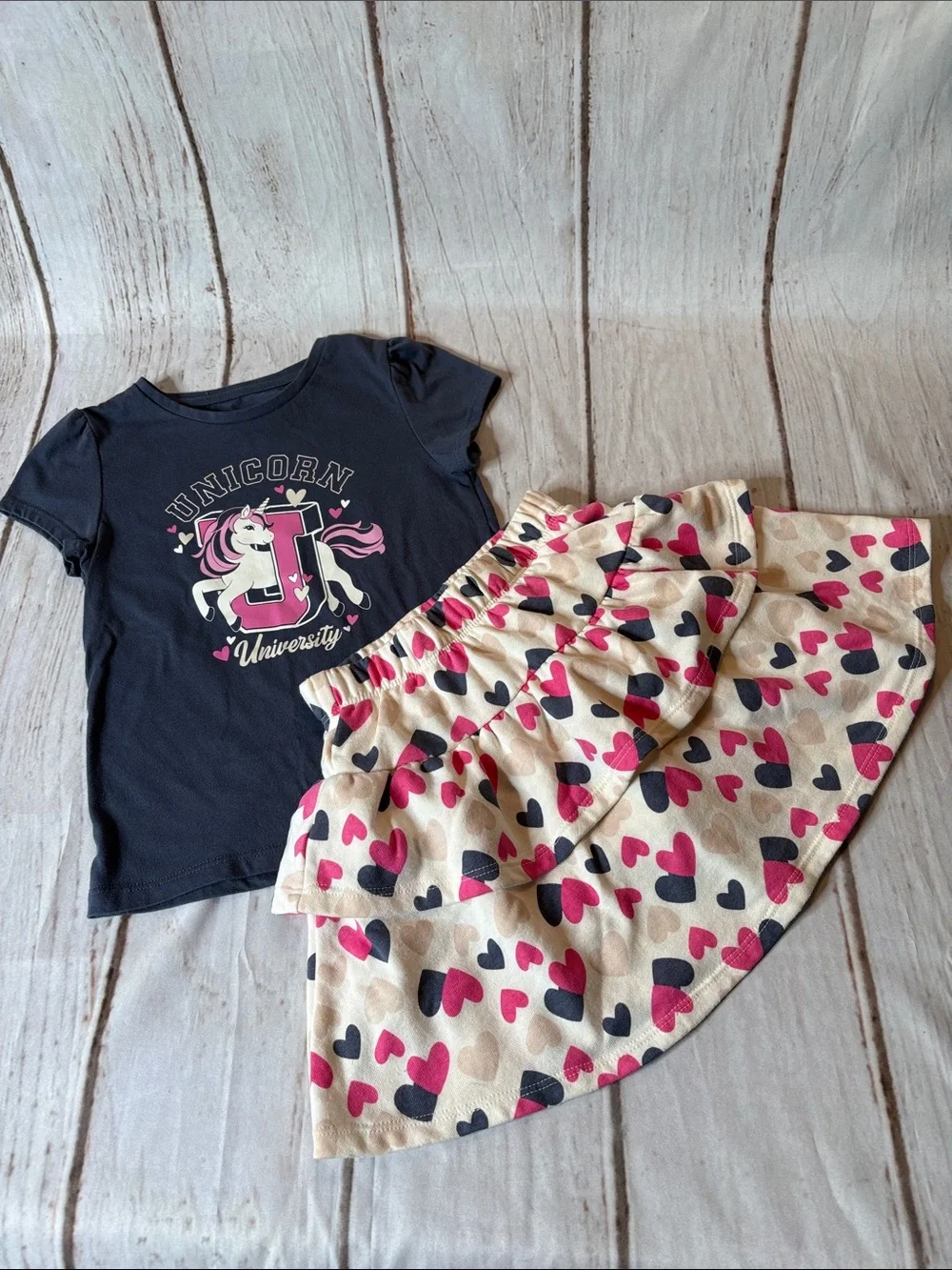 Unicorns & Hearts 2 Piece Skort and Top Set Size 6